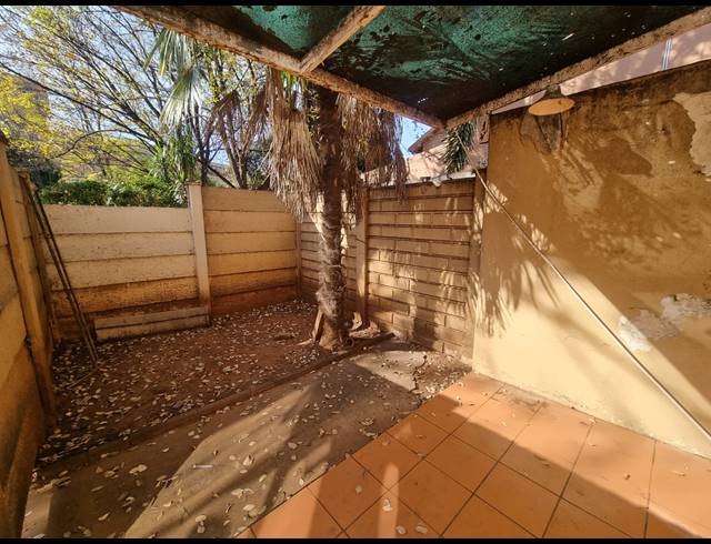 2 BEDROOM FLAT FOR SALE IN THREE RIVERS